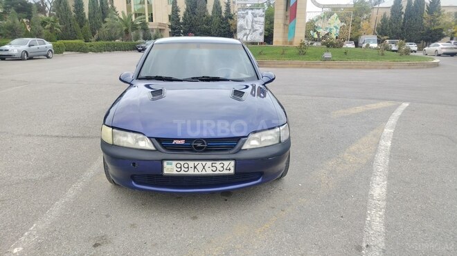 Opel Vectra 1996, 325,000 km - 1.6 l - Sumqayıt