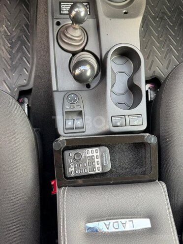 LADA (VAZ) Niva 2024, 13,000 km - 1.7 л - Bakı