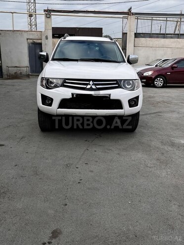 Mitsubishi L200