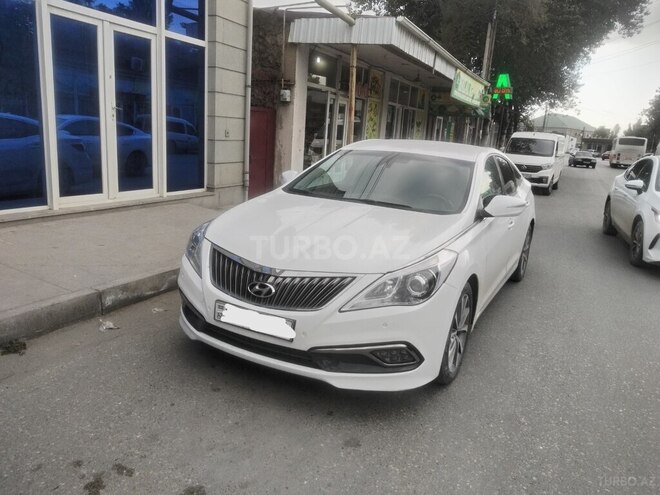 Hyundai Grandeur 2016, 235,242 km - 2.2 l - Bakı