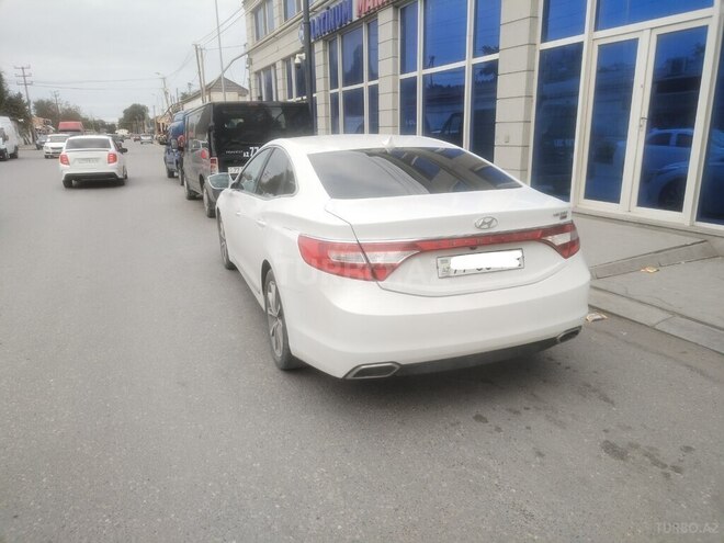 Hyundai Grandeur 2016, 235,242 km - 2.2 l - Bakı