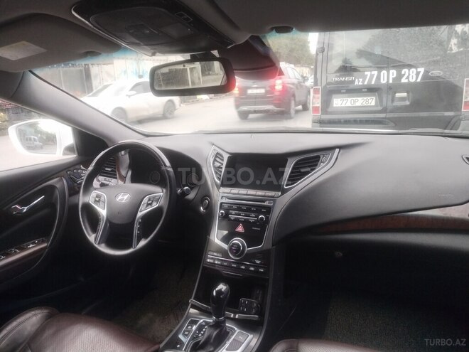 Hyundai Grandeur 2016, 235,242 km - 2.2 l - Bakı