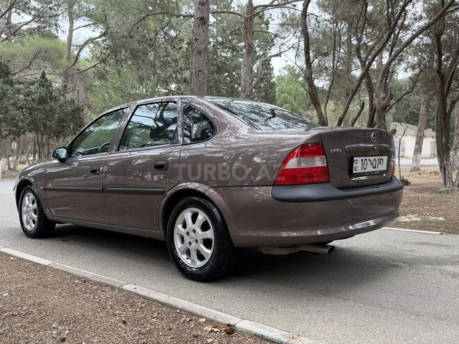 Opel Vectra 1998, 180,000 km - 1.8 л - Bakı