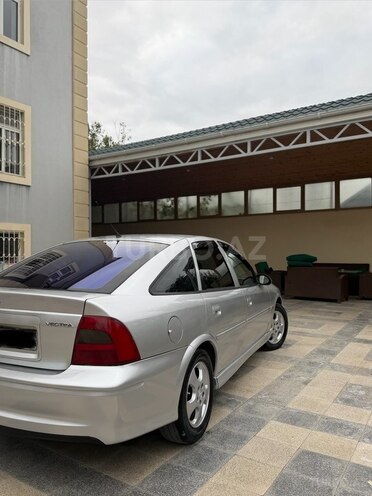 Opel Vectra 1999, 266,722 km - 1.6 l - Sumqayıt
