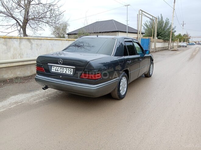 Mercedes 250 D 1994, 355,255 km - 2.5 l - Sumqayıt