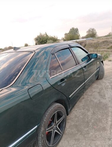 Mercedes E 230 1996, 450,000 km - 2.3 l - Kürdəmir