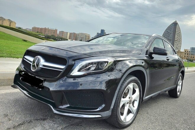 Mercedes GLA 250 2017, 165,000 km - 2.0 l - Bakı