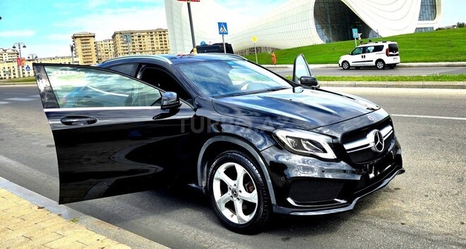 Mercedes GLA 250 2017, 165,000 km - 2.0 l - Bakı