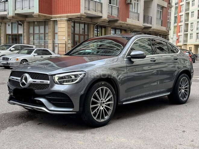 Mercedes GLC 300 4MATIC 2019, 91,000 km - 2.0 l - Bakı