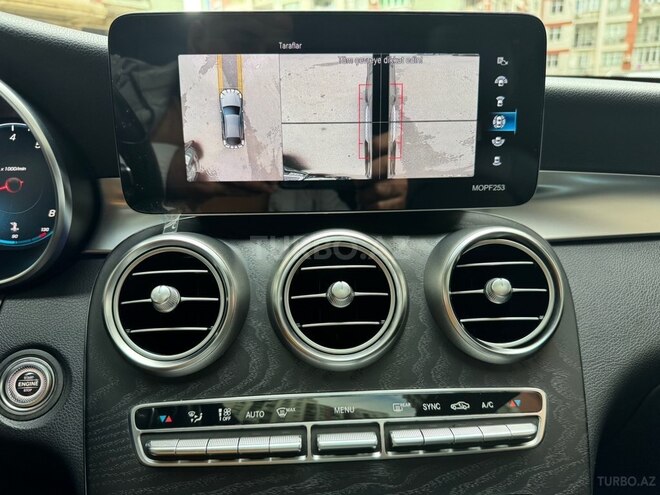 Mercedes GLC 300 4MATIC 2019, 91,000 km - 2.0 l - Bakı