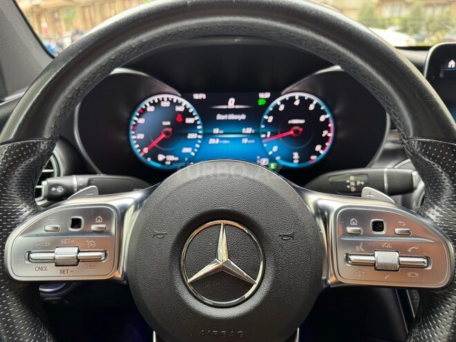 Mercedes GLC 300 4MATIC 2019, 91,000 km - 2.0 l - Bakı