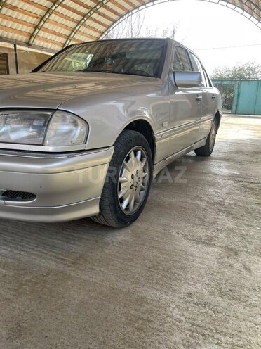 Mercedes C 240 1999, 335,000 km - 2.4 л - Lənkəran