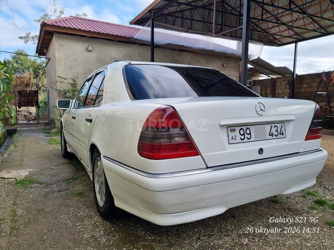 Mercedes C 220 1998, 560,000 km - 2.2 l - Masallı