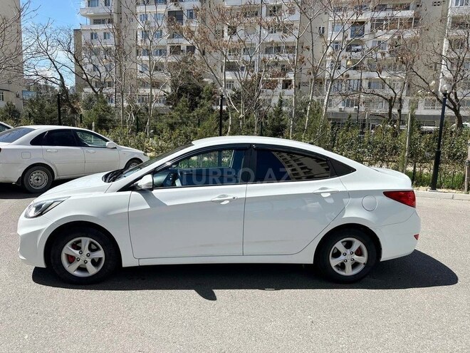 Hyundai Accent 2014, 172,000 km - 1.6 л - Bakı