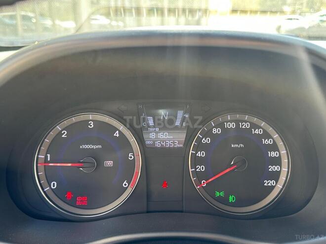 Hyundai Accent 2014, 172,000 km - 1.6 л - Bakı
