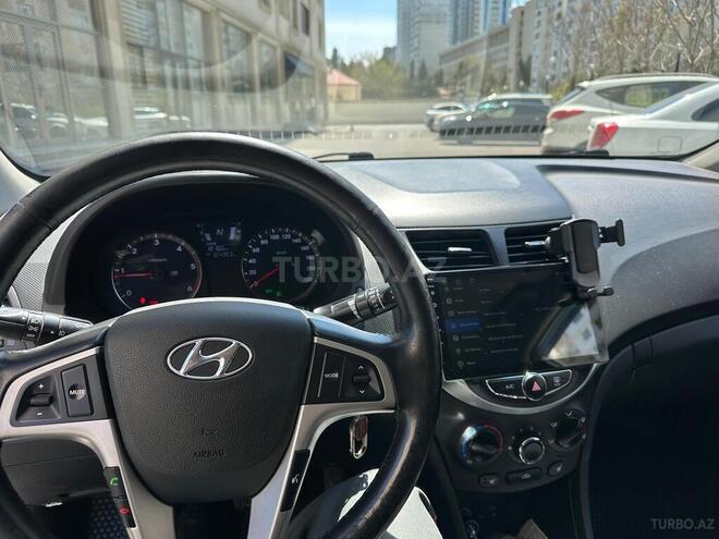 Hyundai Accent 2014, 172,000 km - 1.6 л - Bakı