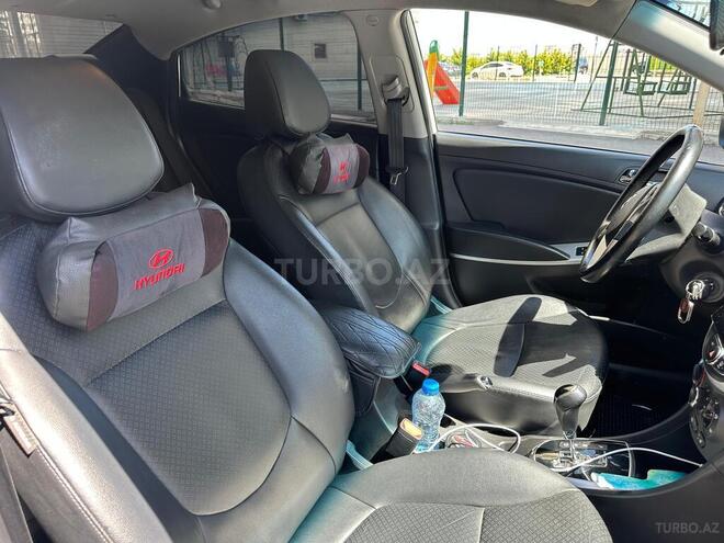 Hyundai Accent 2014, 172,000 km - 1.6 л - Bakı