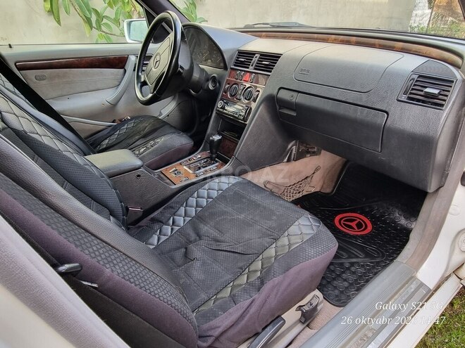 Mercedes C 220 1998, 560,000 km - 2.2 l - Masallı