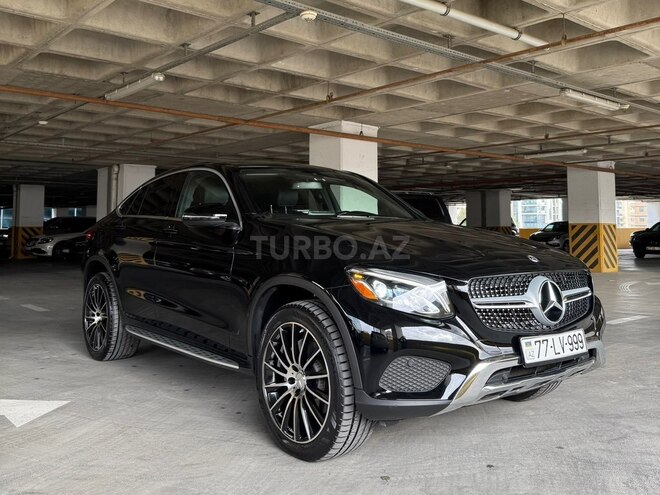 Mercedes GLC 300 4MATIC Coupe 2018, 84,381 km - 2.0 l - Bakı