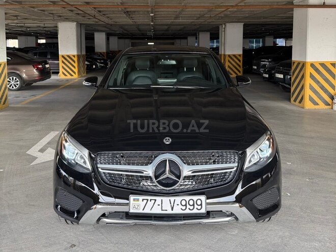 Mercedes GLC 300 4MATIC Coupe 2018, 84,381 km - 2.0 l - Bakı