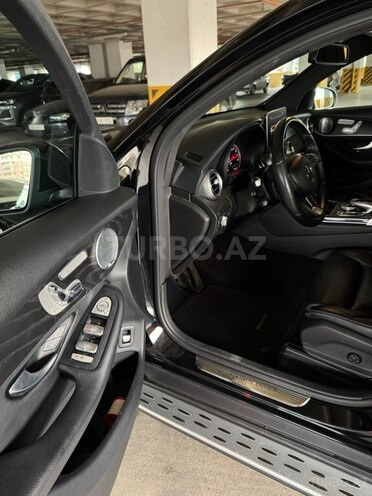 Mercedes GLC 300 4MATIC Coupe 2018, 84,381 km - 2.0 l - Bakı