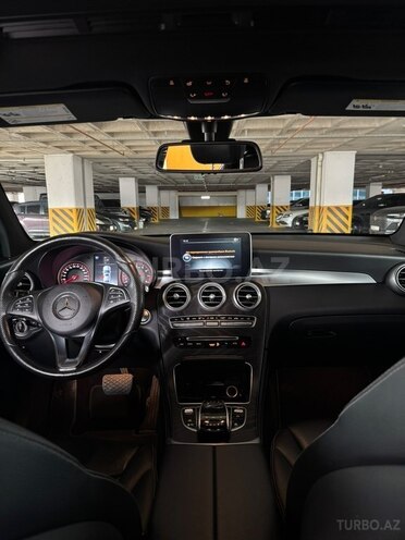 Mercedes GLC 300 4MATIC Coupe 2018, 84,381 km - 2.0 l - Bakı