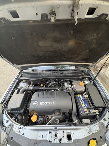 Opel Astra 2009, 302,000 km - 1.3 л - Bakı