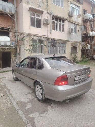 Opel Vectra 1999, 250,000 km - 1.8 l - Bakı