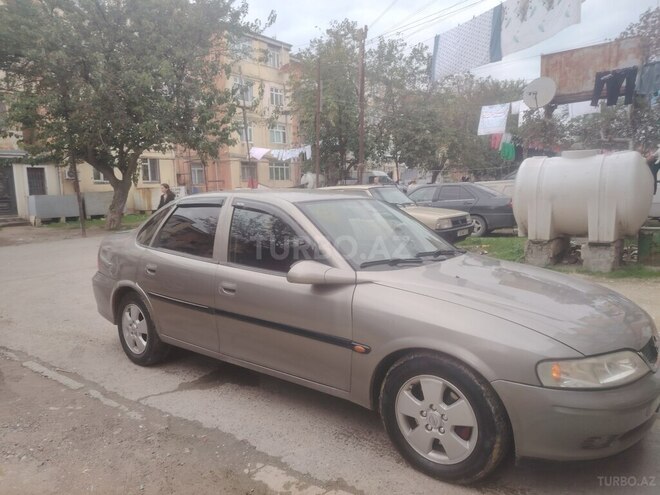 Opel Vectra 1999, 250,000 km - 1.8 l - Bakı