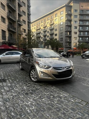 Hyundai Elantra 2015, 180,000 km - 1.8 l - Bakı