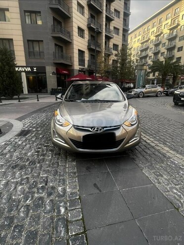 Hyundai Elantra 2015, 180,000 km - 1.8 l - Bakı