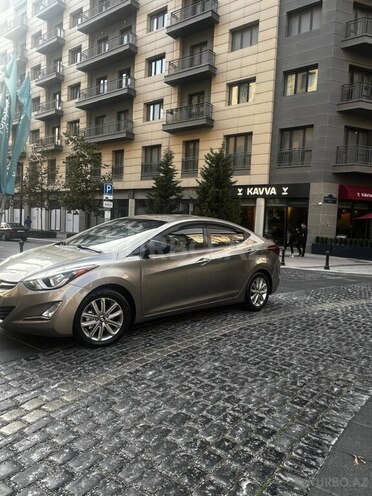 Hyundai Elantra 2015, 180,000 km - 1.8 l - Bakı