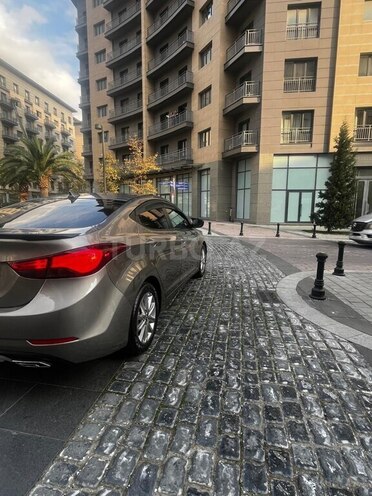 Hyundai Elantra 2015, 180,000 km - 1.8 l - Bakı