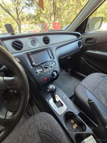 Mitsubishi Outlander 2003, 200,000 km - 2.4 л - Bakı