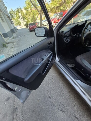 Mitsubishi Outlander 2003, 200,000 km - 2.4 л - Bakı