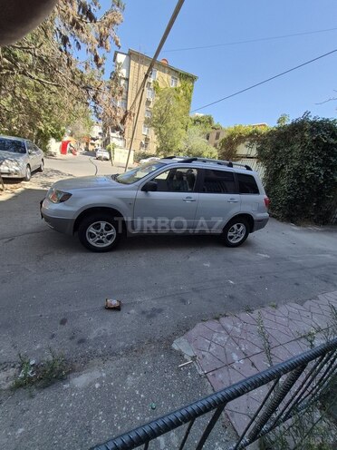 Mitsubishi Outlander 2003, 200,000 km - 2.4 л - Bakı