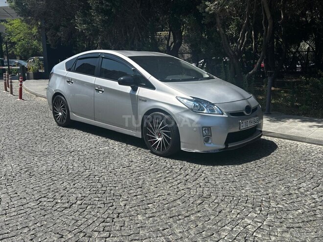Toyota Prius 2010, 290,000 km - 1.8 л - Bakı