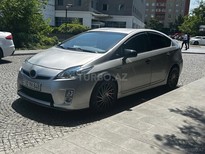Toyota Prius 2010, 290,000 km - 1.8 л - Bakı