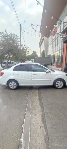 Kia Rio 2011, 196,000 km - 1.4 л - Bakı