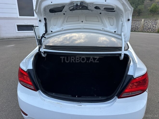 Hyundai Accent 2013, 229,029 km - 1.6 л - Tovuz