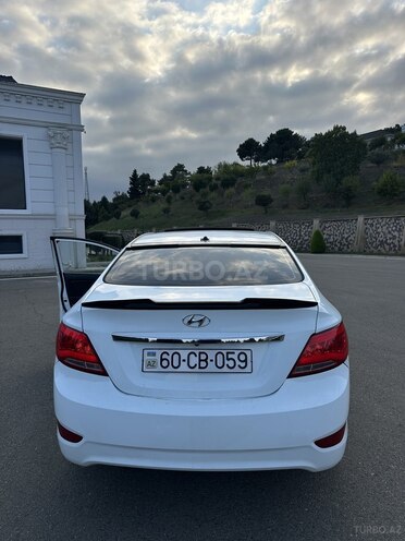 Hyundai Accent 2013, 229,029 km - 1.6 л - Tovuz
