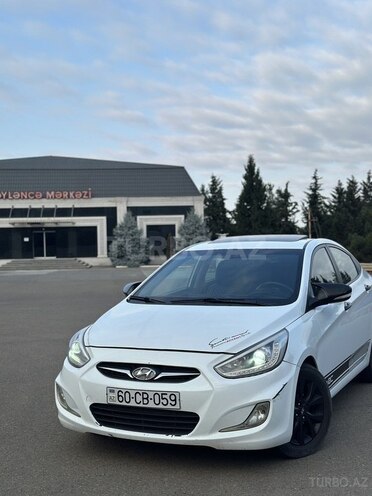 Hyundai Accent 2013, 229,029 km - 1.6 л - Tovuz