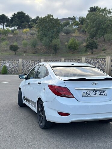 Hyundai Accent 2013, 229,029 km - 1.6 л - Tovuz