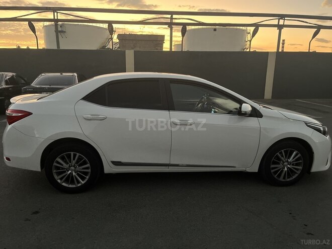 Toyota Corolla 2014, 175,000 km - 2.0 l - Bakı