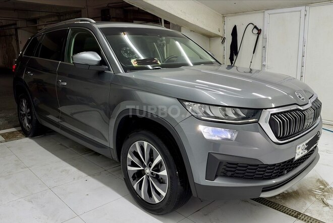 Skoda Kodiaq 2023, 77,500 km - 2.0 l - Bakı