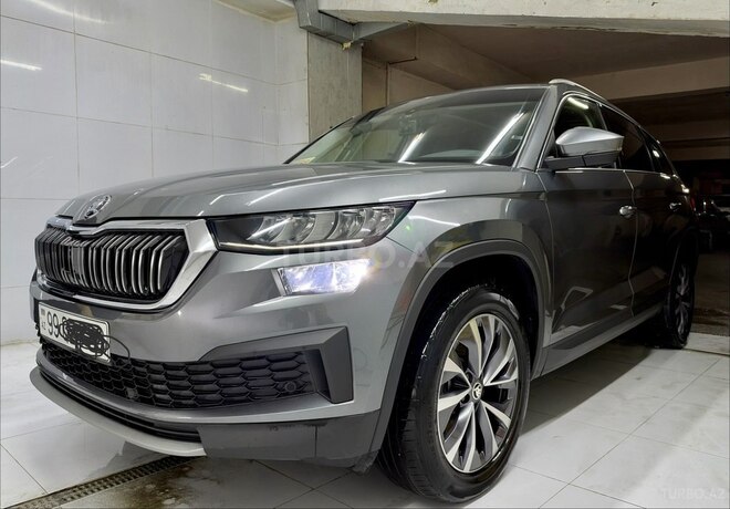 Skoda Kodiaq 2023, 77,500 km - 2.0 l - Bakı