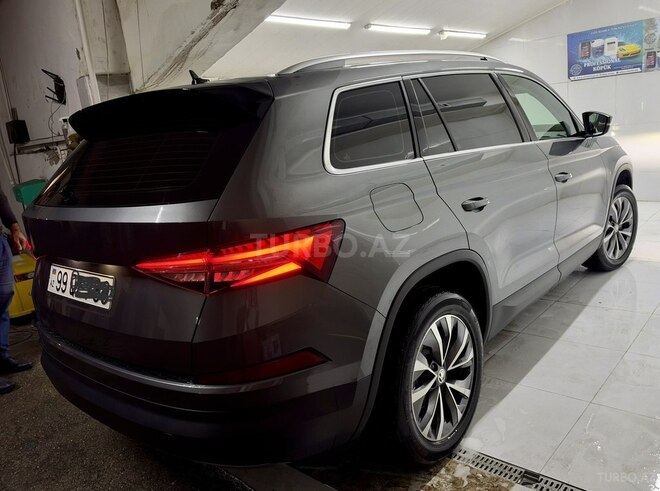 Skoda Kodiaq 2023, 77,500 km - 2.0 l - Bakı