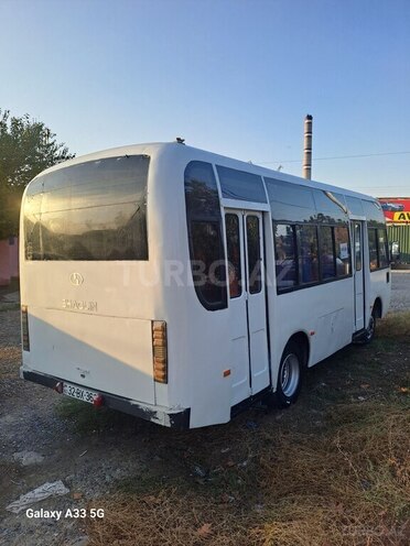 Isuzu Ecobus 2009, 450,000 km - 4.6 l - Mingəçevir