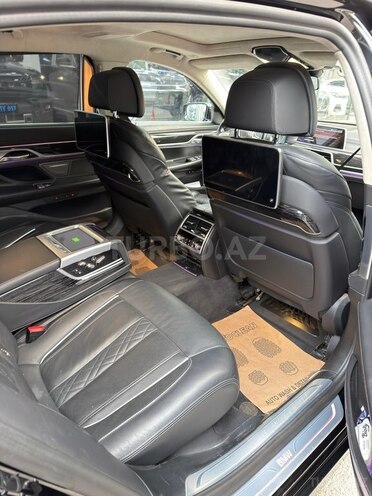 BMW 740 2021, 108,000 km - 3.0 l - Bakı