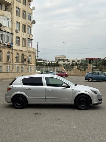Opel Astra 2006, 350,000 km - 1.4 l - Bakı